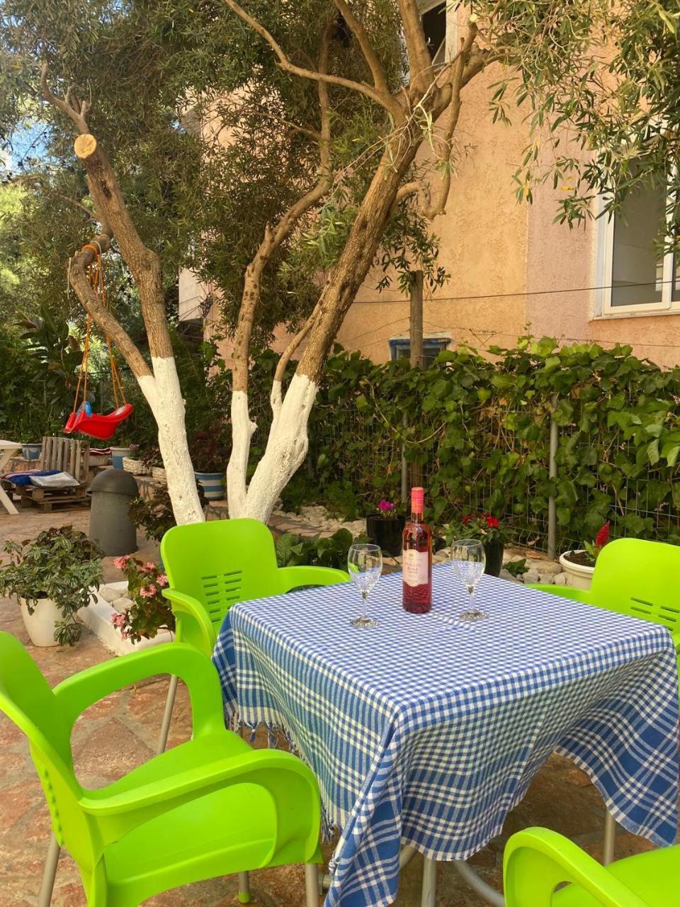 Olive Tree Apartment ซารานเดอ ภายนอก รูปภาพ
