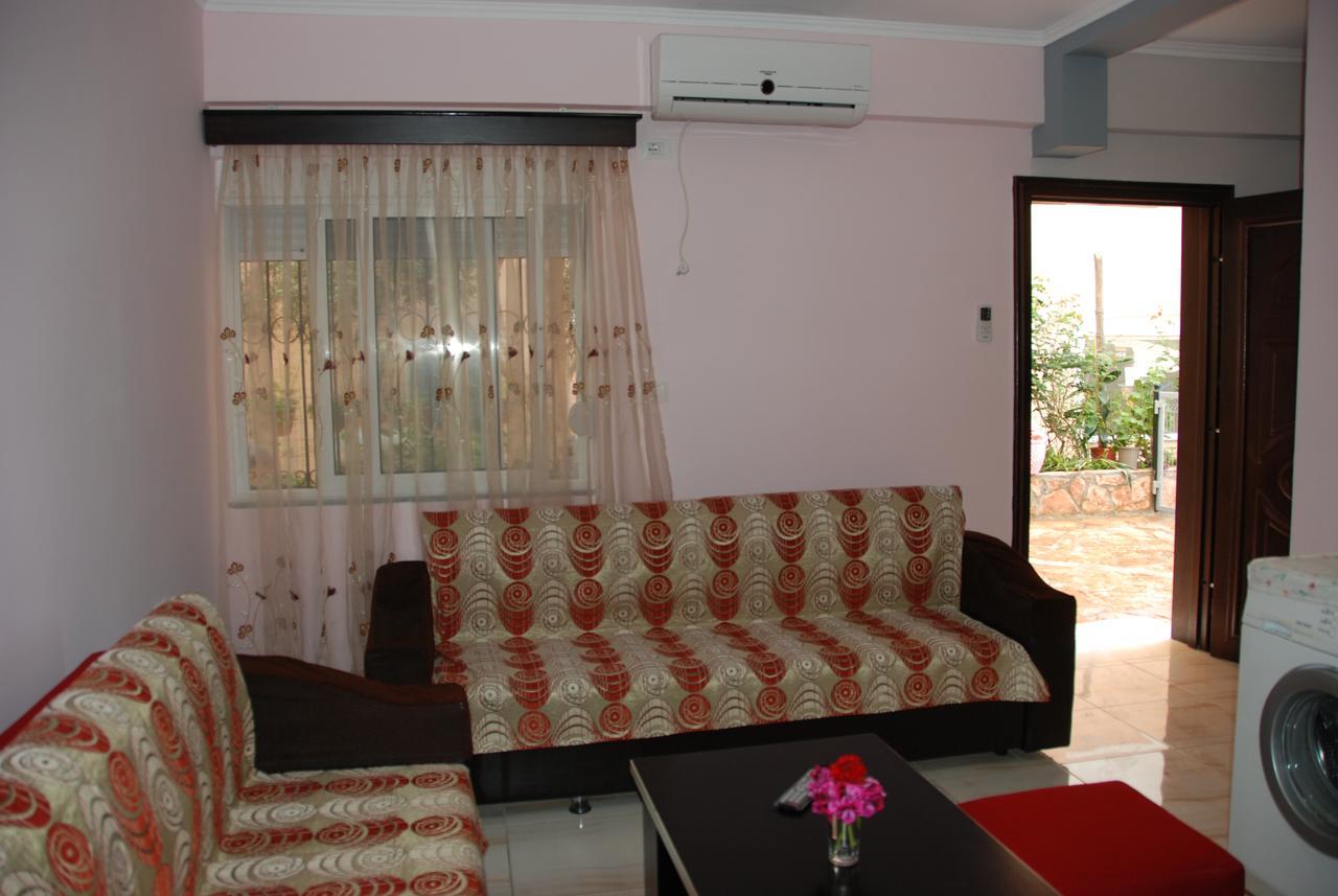 Olive Tree Apartment ซารานเดอ ภายนอก รูปภาพ